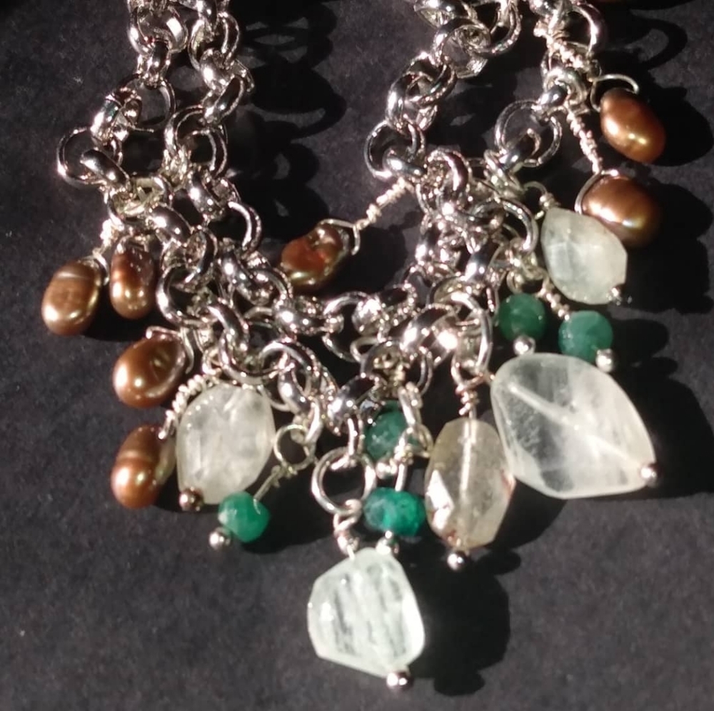 Aquamarine, Emerald and Pearl bracelet